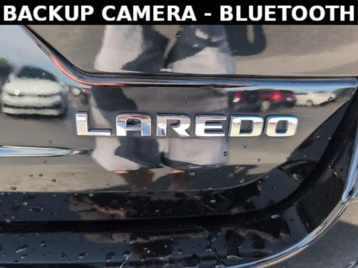 Diamond Black 2023 Jeep Grand Cherokee Laredo