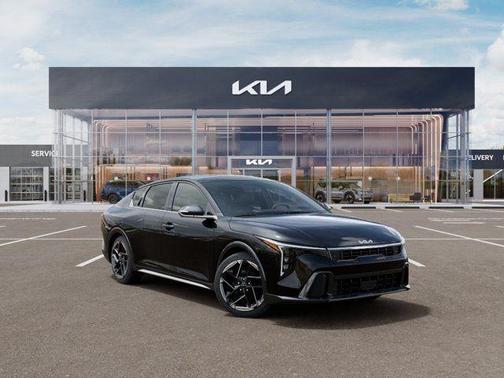 Aurora Black Pearl 2026 Kia K4 GT-Line