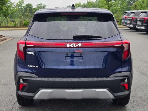 Dark Ocean Blue 2026 Kia Seltos LX