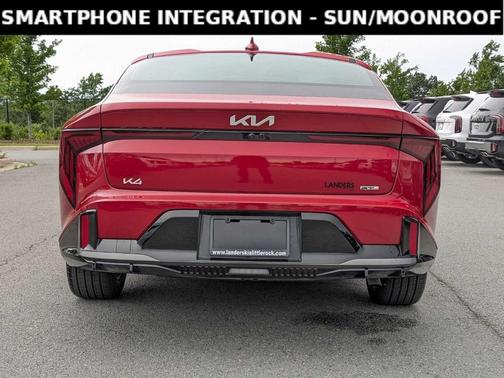 2025 Kia K4 GT-Line