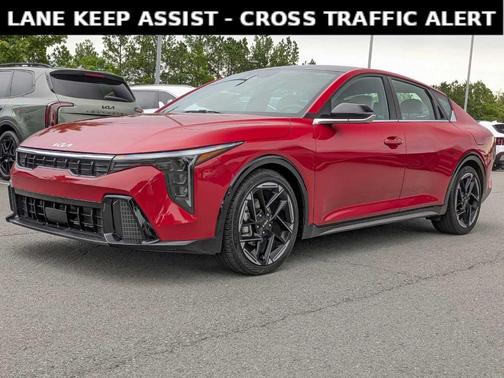 2025 Kia K4 GT-Line