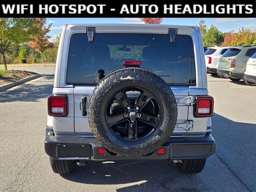 2021 Jeep Wrangler Unlimited Sahara Altitude