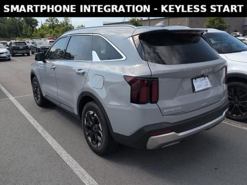 Wolf Gray 2025 Kia Sorento S
