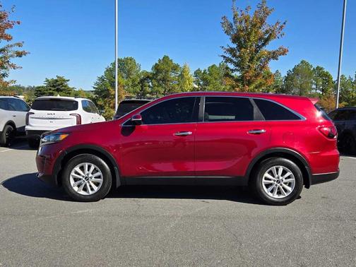 2020 Kia Sorento LX