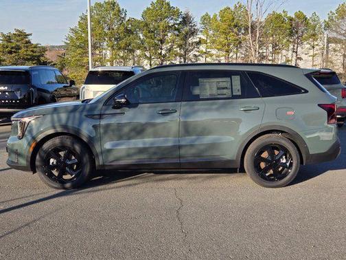 Green 2026 Kia Sorento Hybrid X-LINE SX PRESTIGE