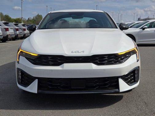Snow White Pearl 2026 Kia K5 GT-Line