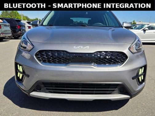 Steel Gray 2022 Kia Niro LX