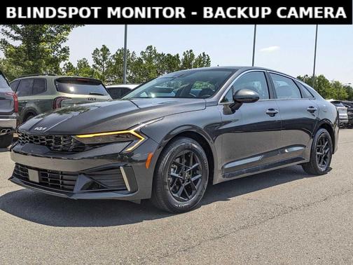 2025 Kia K5 LXS