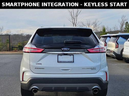 2020 Ford Edge Titanium