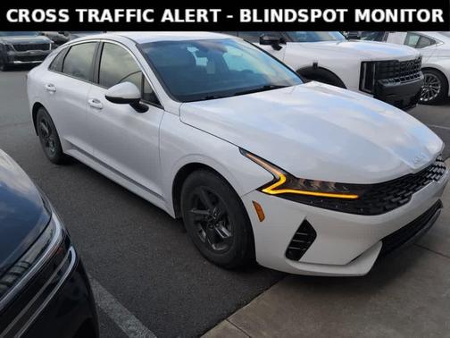 2022 Kia K5 LXS