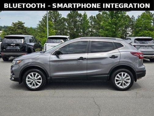 Gun Metallic 2021 Nissan Rogue Sport SV