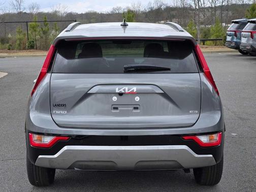 2026 Kia Niro SX