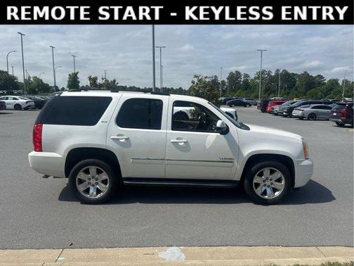 White Diamond Tri-Coat 2010 GMC Yukon SLT
