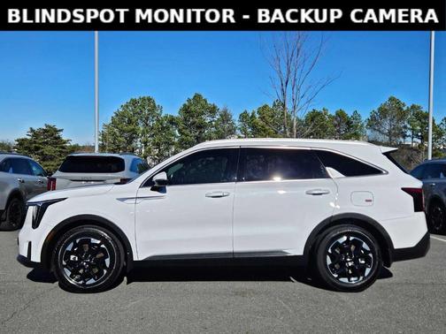 2025 Kia Sorento S
