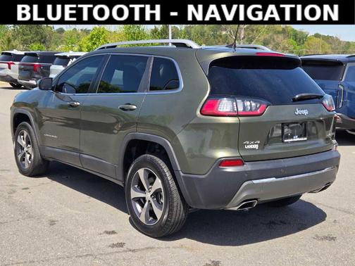 Olive Green Pearlcoat 2019 Jeep Cherokee Limited