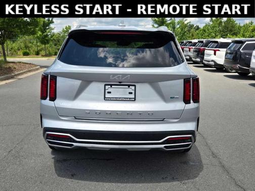 Silky Silver 2022 Kia Sorento Hybrid S