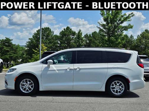 2022 Chrysler Pacifica Touring-L