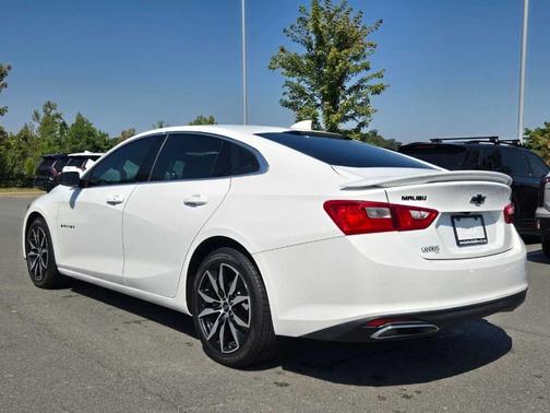 2022 Chevrolet Malibu RS
