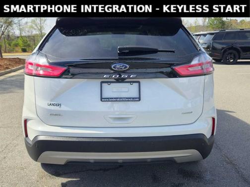 Star White 2022 Ford Edge SEL
