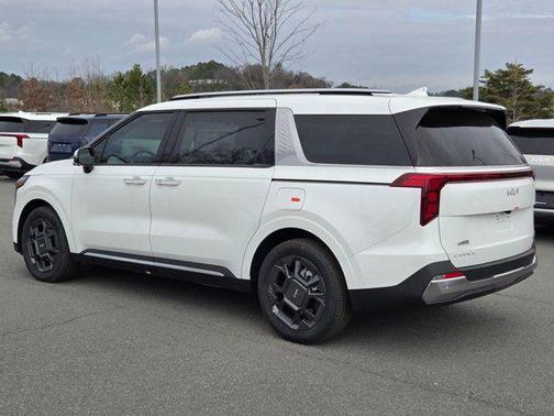 Snow White Pearl 2026 Kia Carnival Hybrid SX