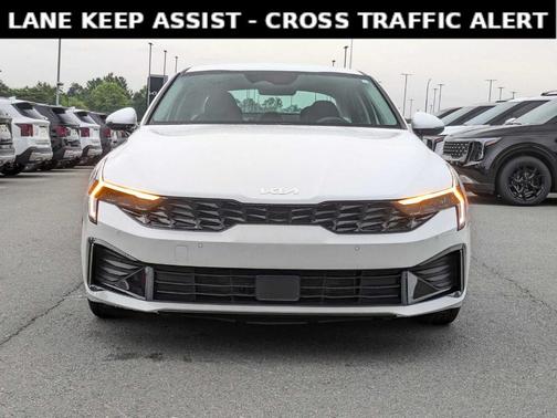 2025 Kia K5 LXS