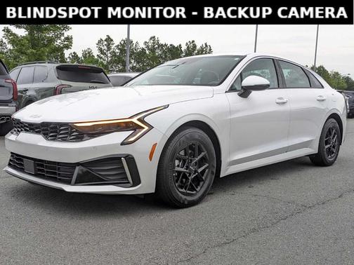 2025 Kia K5 LXS