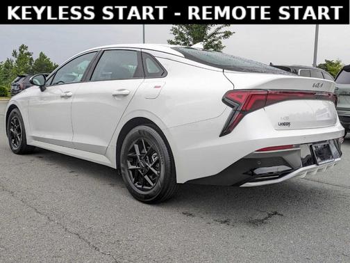 2025 Kia K5 LXS