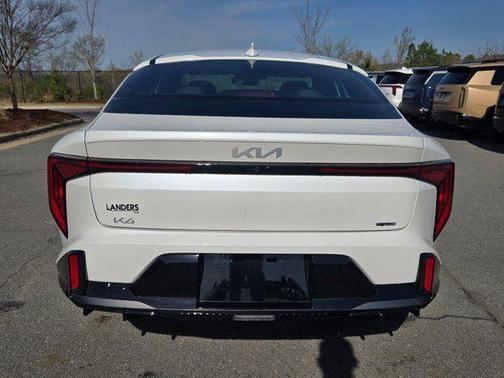 Snow White Pearl 2026 Kia K4 GT-LINE