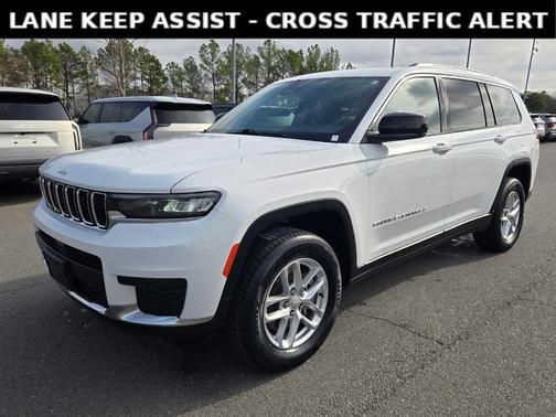 2023 Jeep Grand Cherokee L Laredo