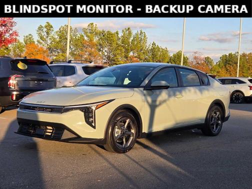 2025 Kia K4 
