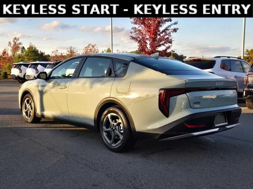 2025 Kia K4 