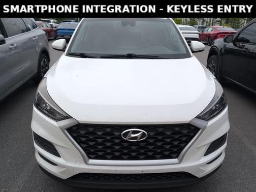 Winter White 2020 Hyundai TUCSON SE