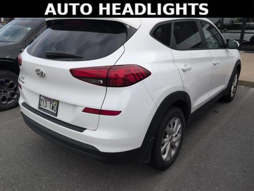Winter White 2020 Hyundai TUCSON SE