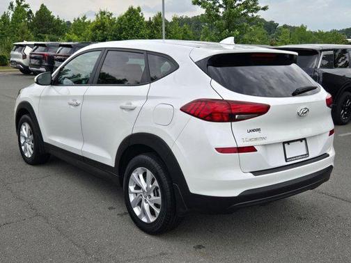 Winter White 2020 Hyundai TUCSON SE