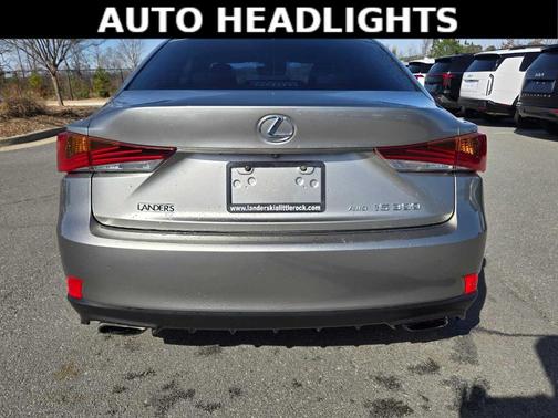 2018 Lexus IS 300 Base