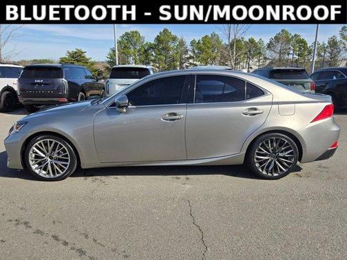 2018 Lexus IS 300 Base
