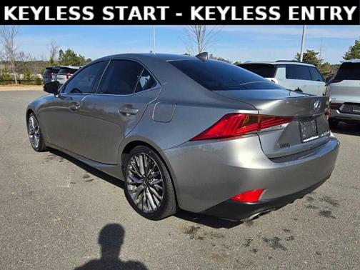 2018 Lexus IS 300 Base