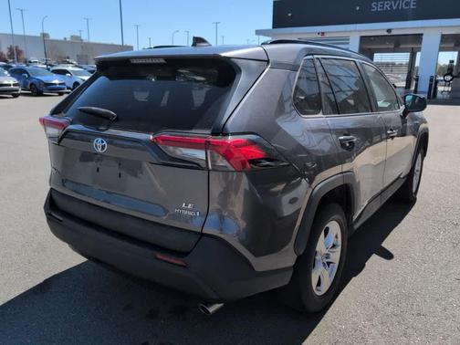 2021 Toyota RAV4 Hybrid LE
