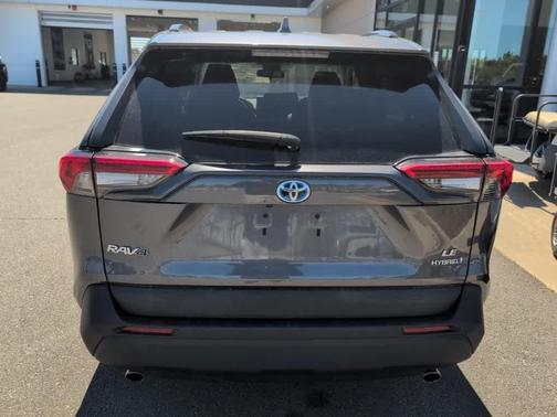 2021 Toyota RAV4 Hybrid LE