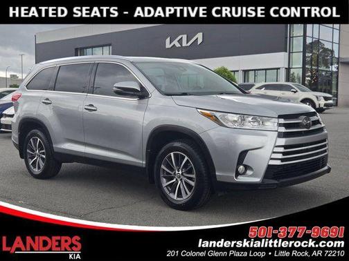 Celestial Silver Metallic 2019 Toyota Highlander XLE