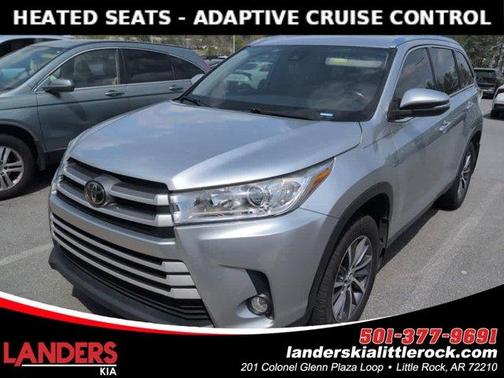 Celestial Silver Metallic 2019 Toyota Highlander XLE