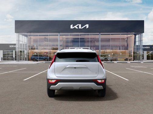 Snow White Pearl 2026 Kia Niro EX