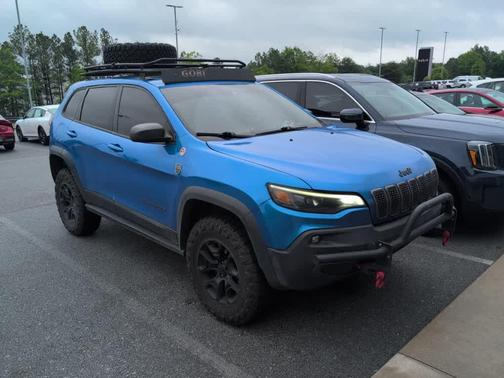 Hydro Blue Pearlcoat 2019 Jeep Cherokee Trailhawk Elite