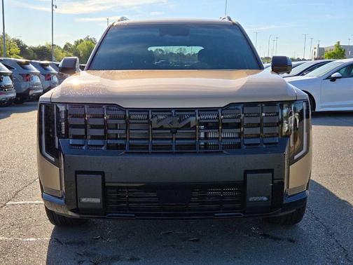 Terrain 2027 Kia Telluride SX-Prestige