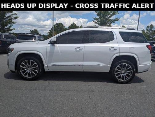 2022 GMC Acadia Denali