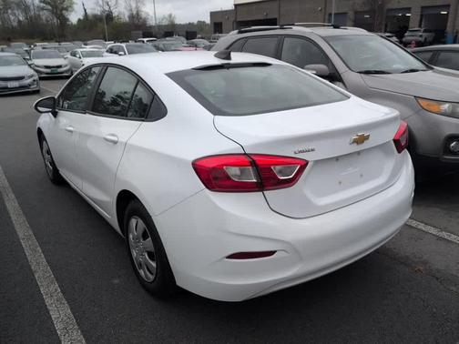 2019 Chevrolet Cruze LS