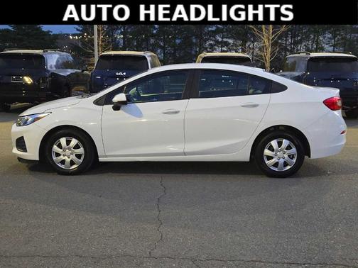 2019 Chevrolet Cruze LS
