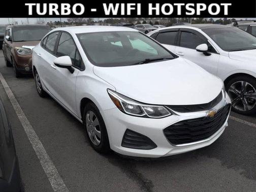 2019 Chevrolet Cruze LS
