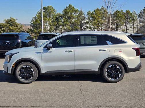 Ivory Silver 2026 Kia Sorento S