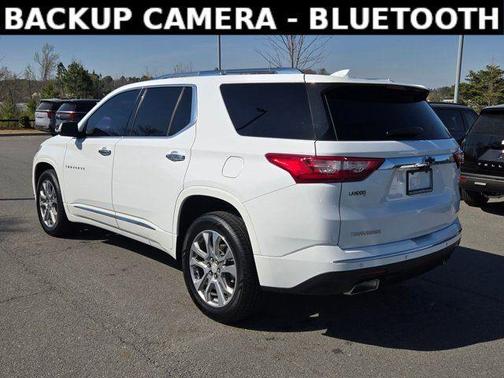 Summit White 2021 Chevrolet Traverse Premier